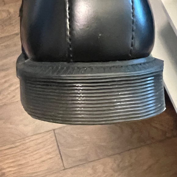 Dr. Marten’s FLORA SMOOTH CHELSEA BOOTS size 38 - Picture 8 of 12